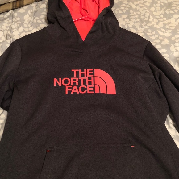 The North Face Tops - North Face Sweatshirt